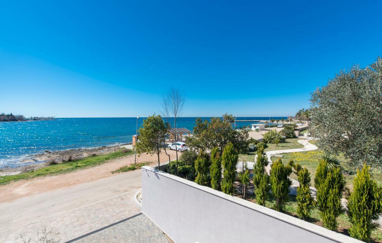 Villa Punta Mulino Lovrecica  Bagian luar foto
